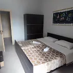 10 Apartmants Olimpia Mir * Durrës