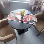 10 Apartmants Olimpia Mir Apartmán Durrës