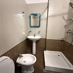 10 Apartmants Olimpia Mir *