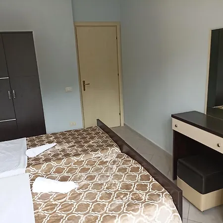 10 Apartmants Olimpia Mir * Durrës