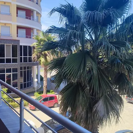 10 Apartmants Olimpia Mir Apartment *