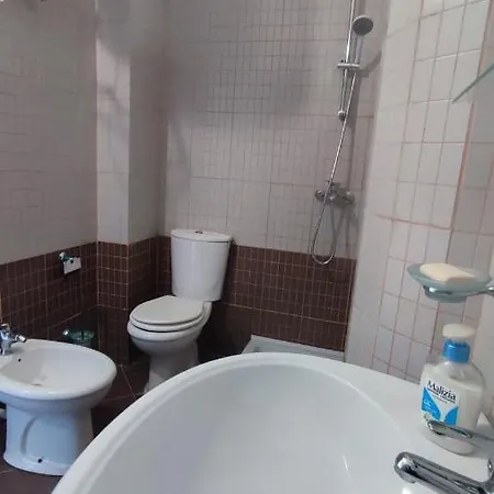 10 Apartmants Olimpia Mir Apartamento