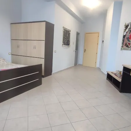 10 Apartmants Olimpia Mir Apartamento Durrës