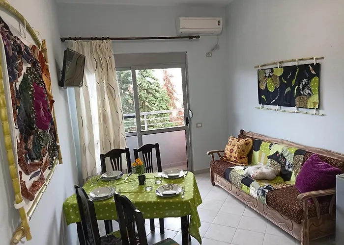 10 Apartmants Olimpia Mir