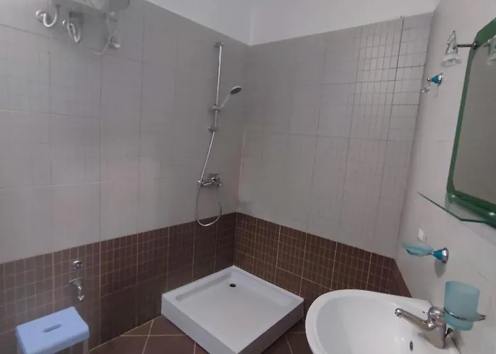 10 Apartmants Olimpia Mir * Durres