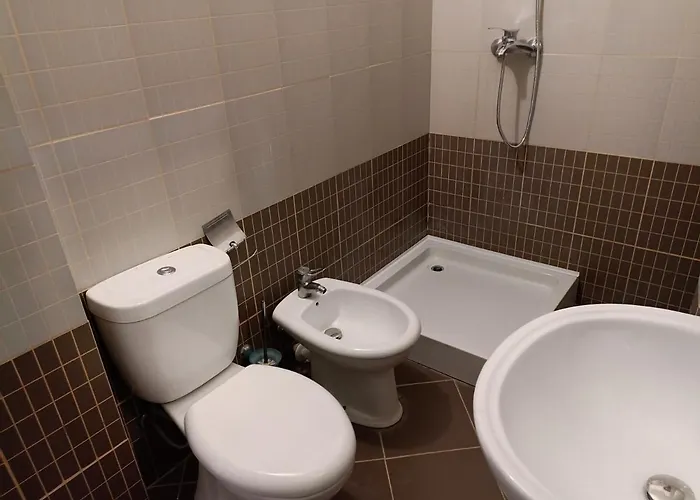 10 Apartmants Olimpia Mir Apartment Durres