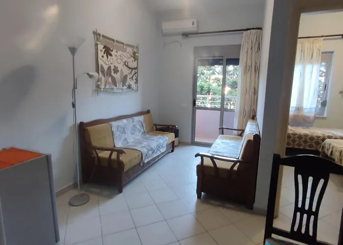 Apartment 10 Apartmants Olimpia Mir