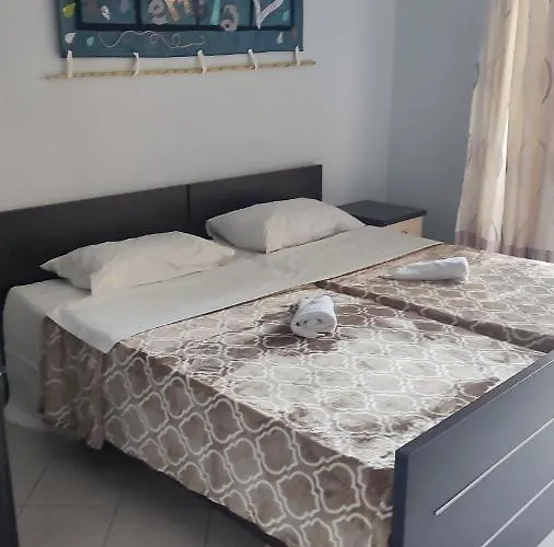 Apartment 10 Apartmants Olimpia Mir *