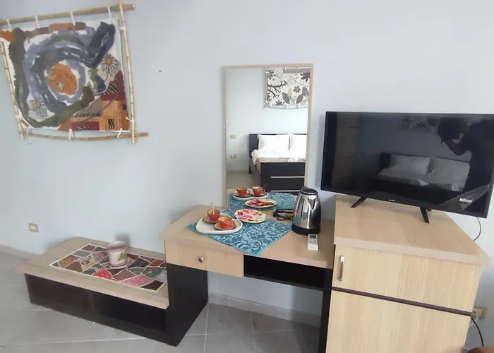 Apartment 10 Apartmants Olimpia Mir *