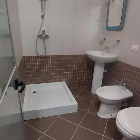 Apartment 10 Apartmants Olimpia Mir *