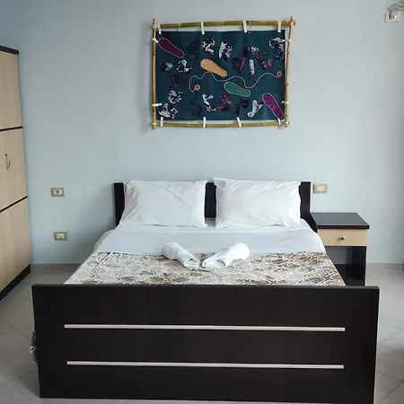 10 Apartmants Olimpia Mir * Durres