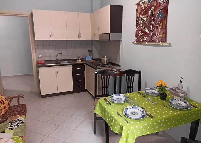 10 Apartmants Olimpia Mir * Durres