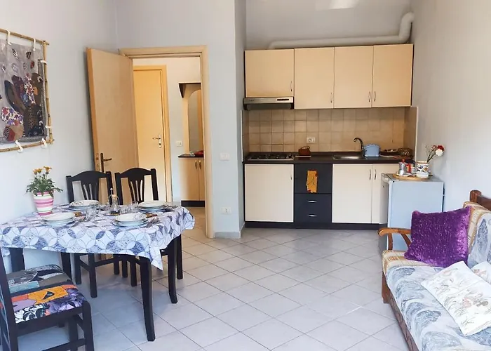Apartment 10 Apartmants Olimpia Mir *