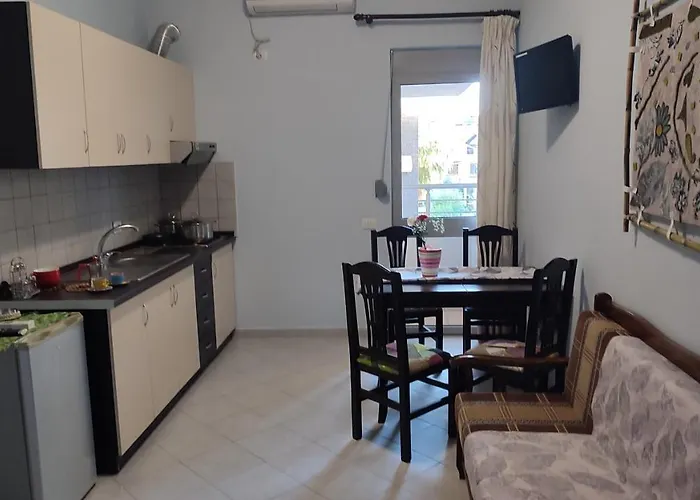 Apartment 10 Apartmants Olimpia Mir *