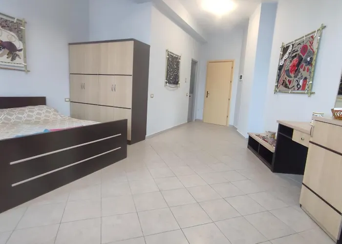10 Apartmants Olimpia Mir Apartment Durres